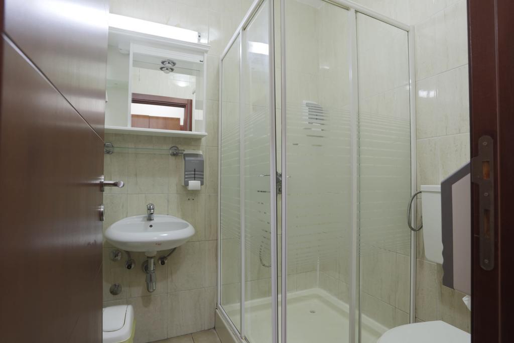 Accommodation Tara 베오그라드 외부 사진